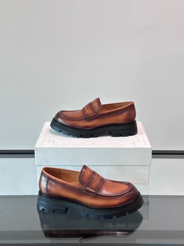 Alexander McQueen 구두