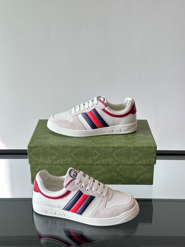 구찌 Gucci 스니커즈