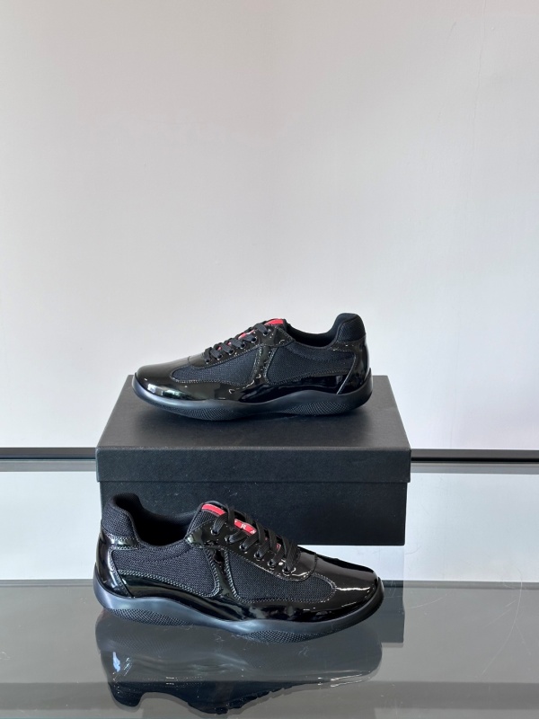 프라다 Prada 스니커즈