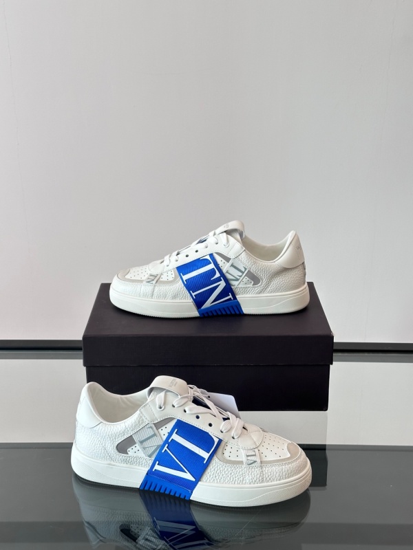 발렌티노 Valentino 스니커즈