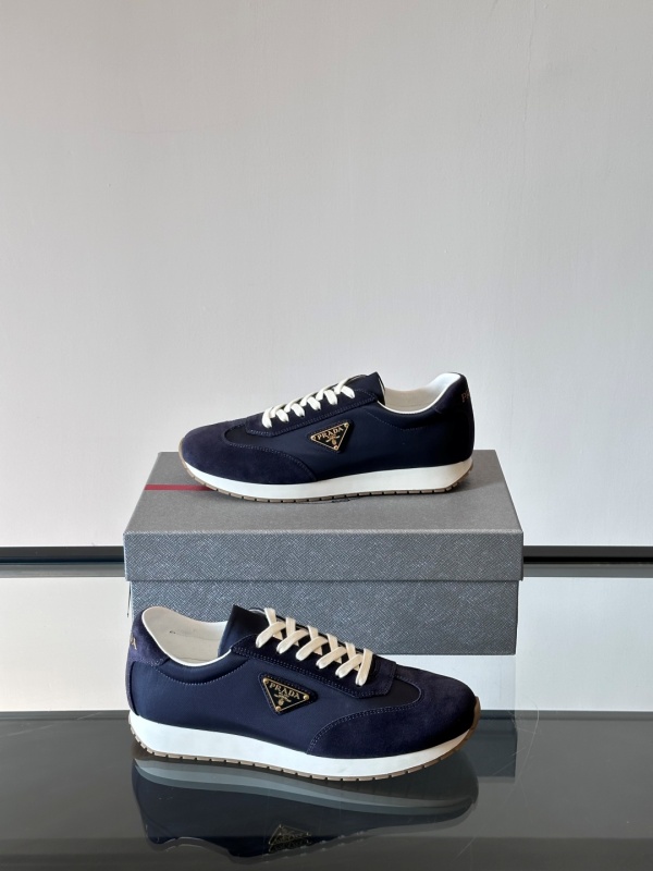 프라다 Prada 스니커즈