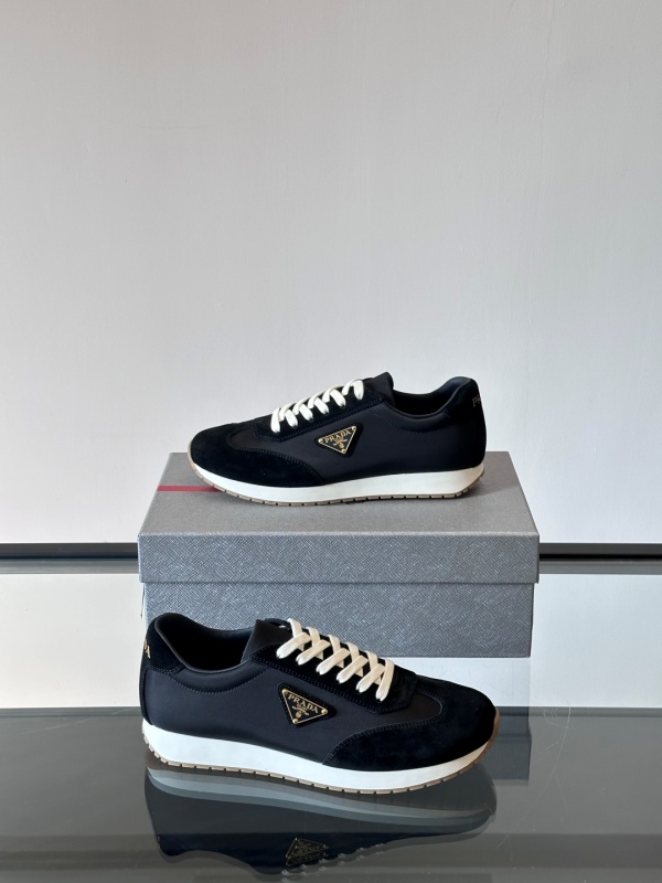 프라다 Prada 스니커즈