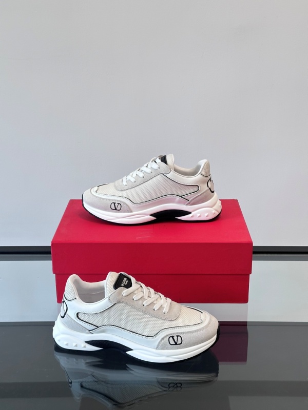 발렌티노 Valentino 스니커즈