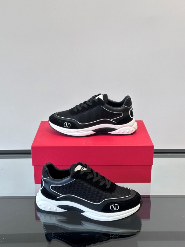 발렌티노 Valentino 스니커즈