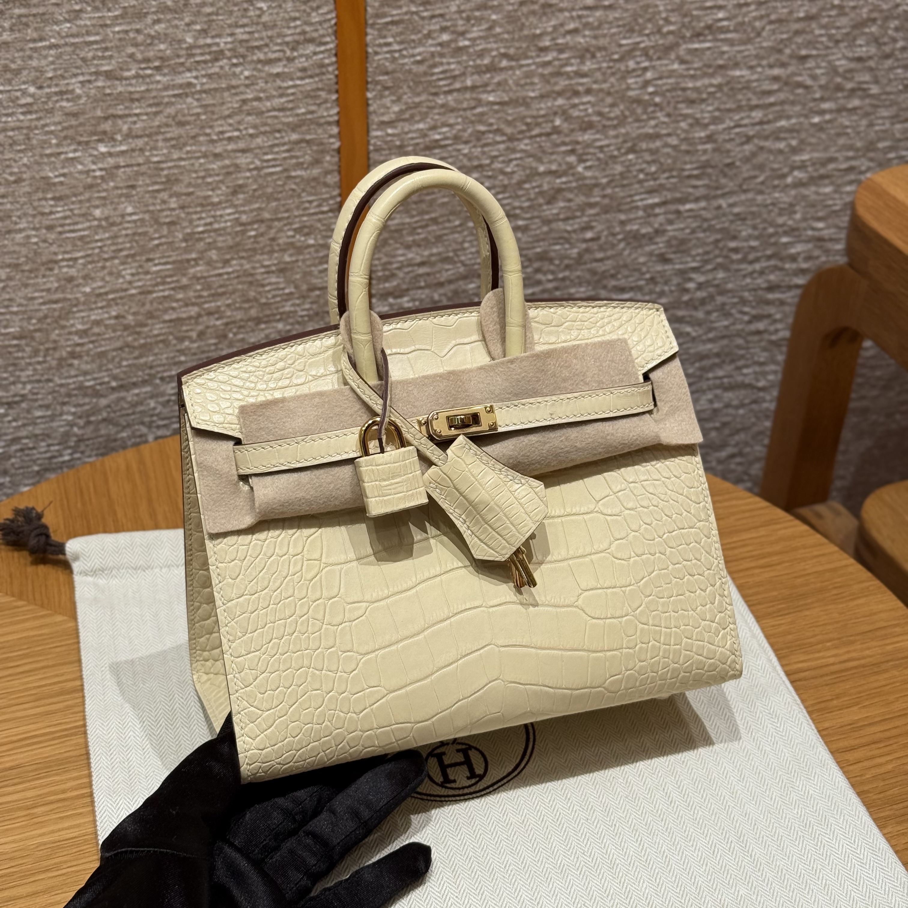 에르메스 Hermes Birkin 20cm Matte Alligator Y1 Vanille/gold