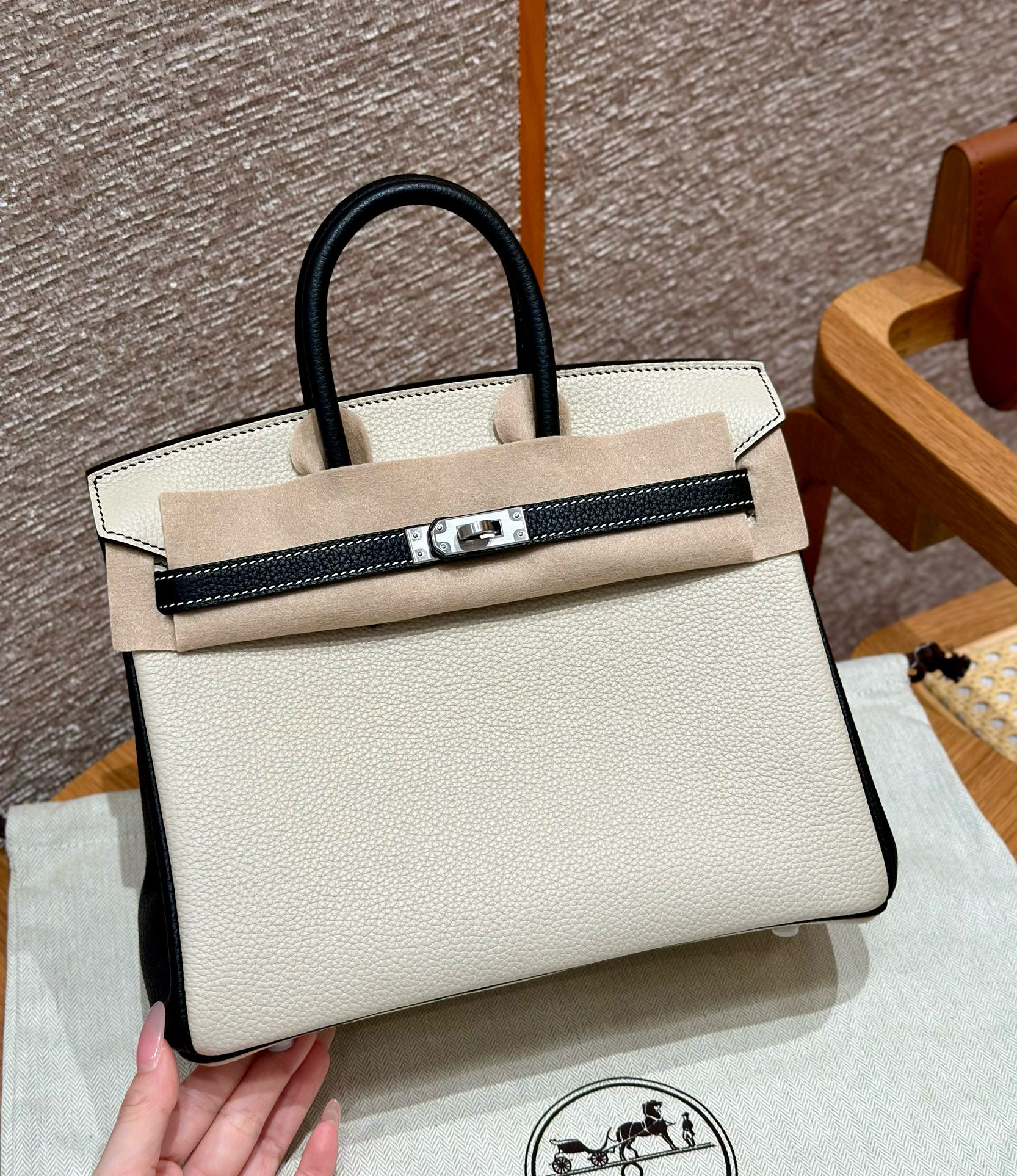 에르메스 Hermes Birkin 25cm Togo 10 Craie and 89 Noir/silver