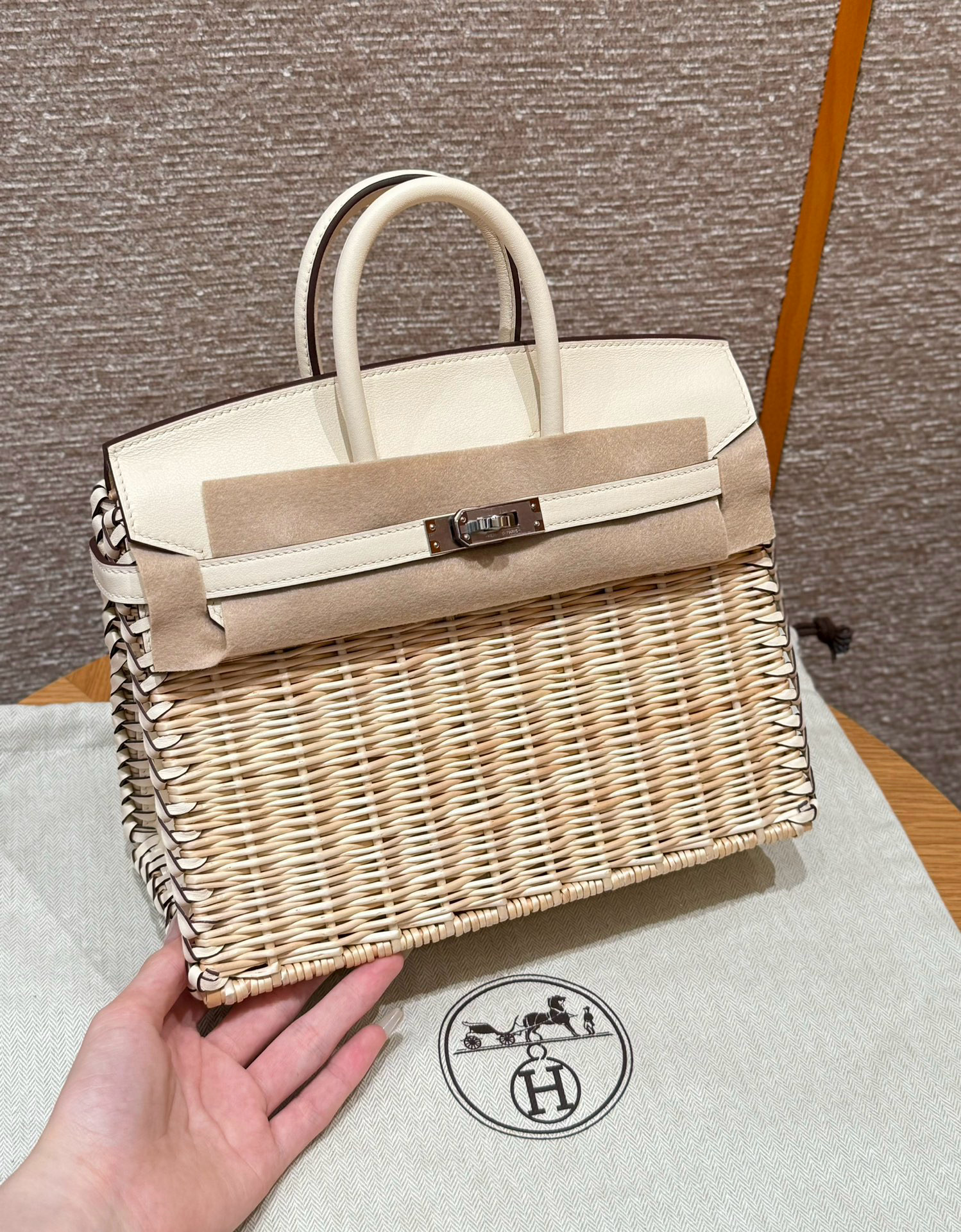 에르메스 Hermes Birkin Picnic 25cm Swift i2 Nata/silver