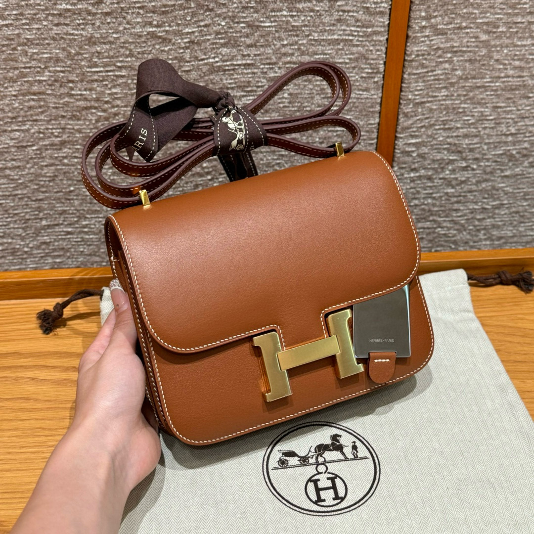 에르메스 Hermes Constance with mirror 19cm Swift 37 Gold/gold