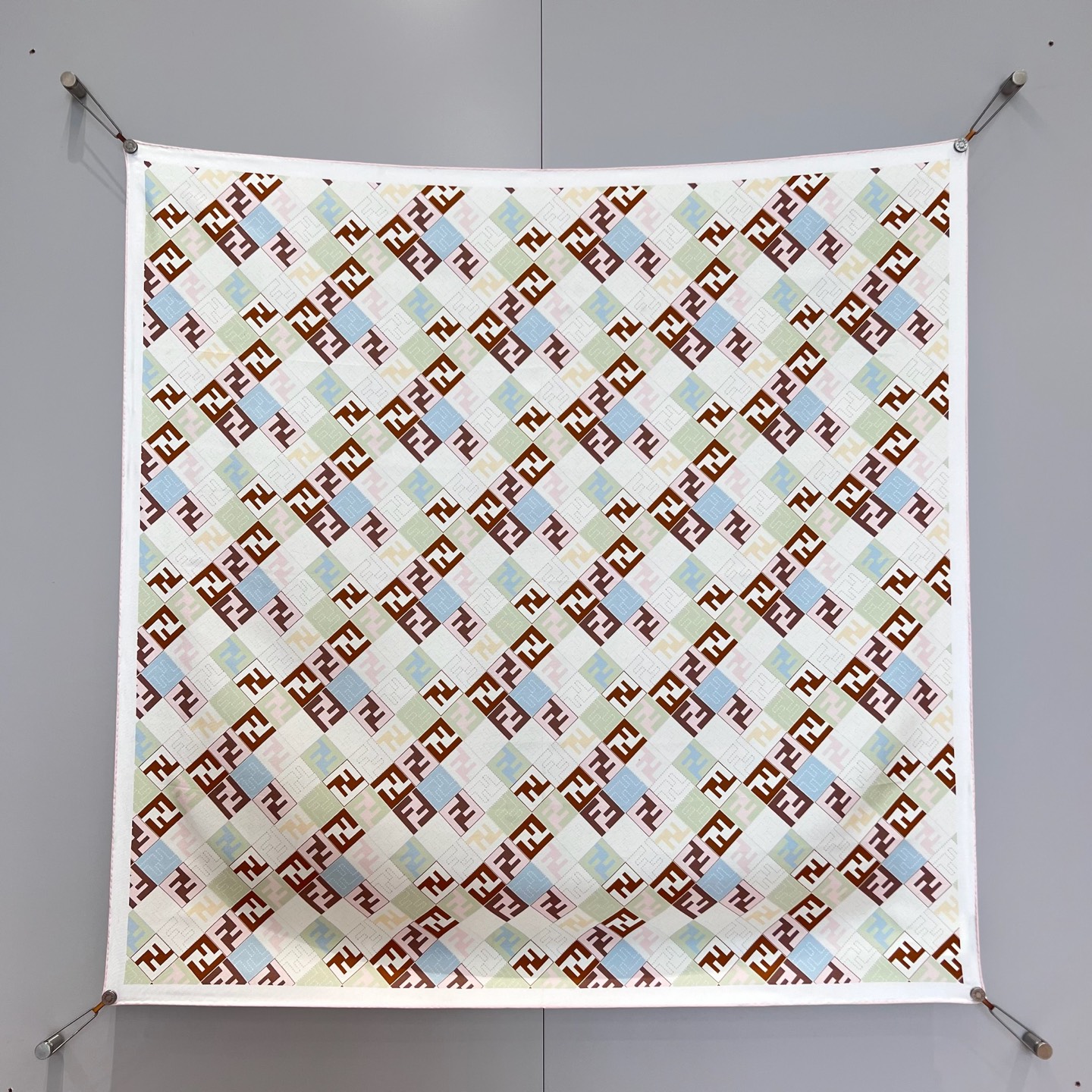 펜디 FENDI 스카프 90×90CM