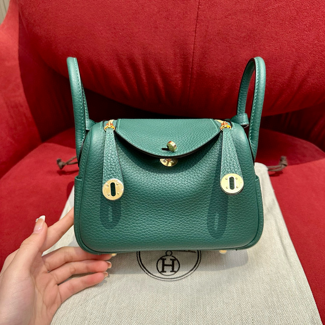 에르메스 Hermes Mini Lindy 19cm Clemence Z6 malachite/gold