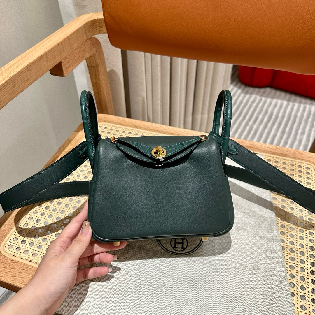 에르메스 Hermes Mini Lindy 19cm Swift 60 Vert cypres/gold