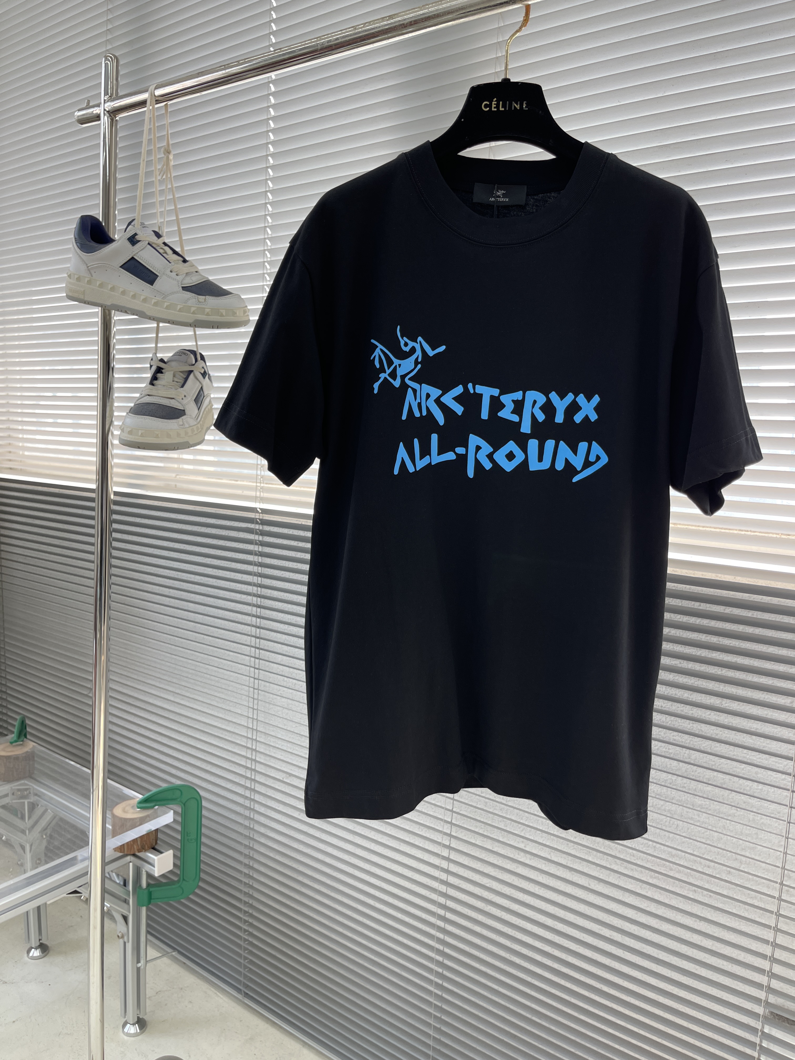아크테릭스 ARC'TERYX 반팔 티셔츠