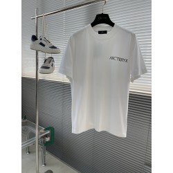아크테릭스 ARC'TERYX 반팔 티셔츠