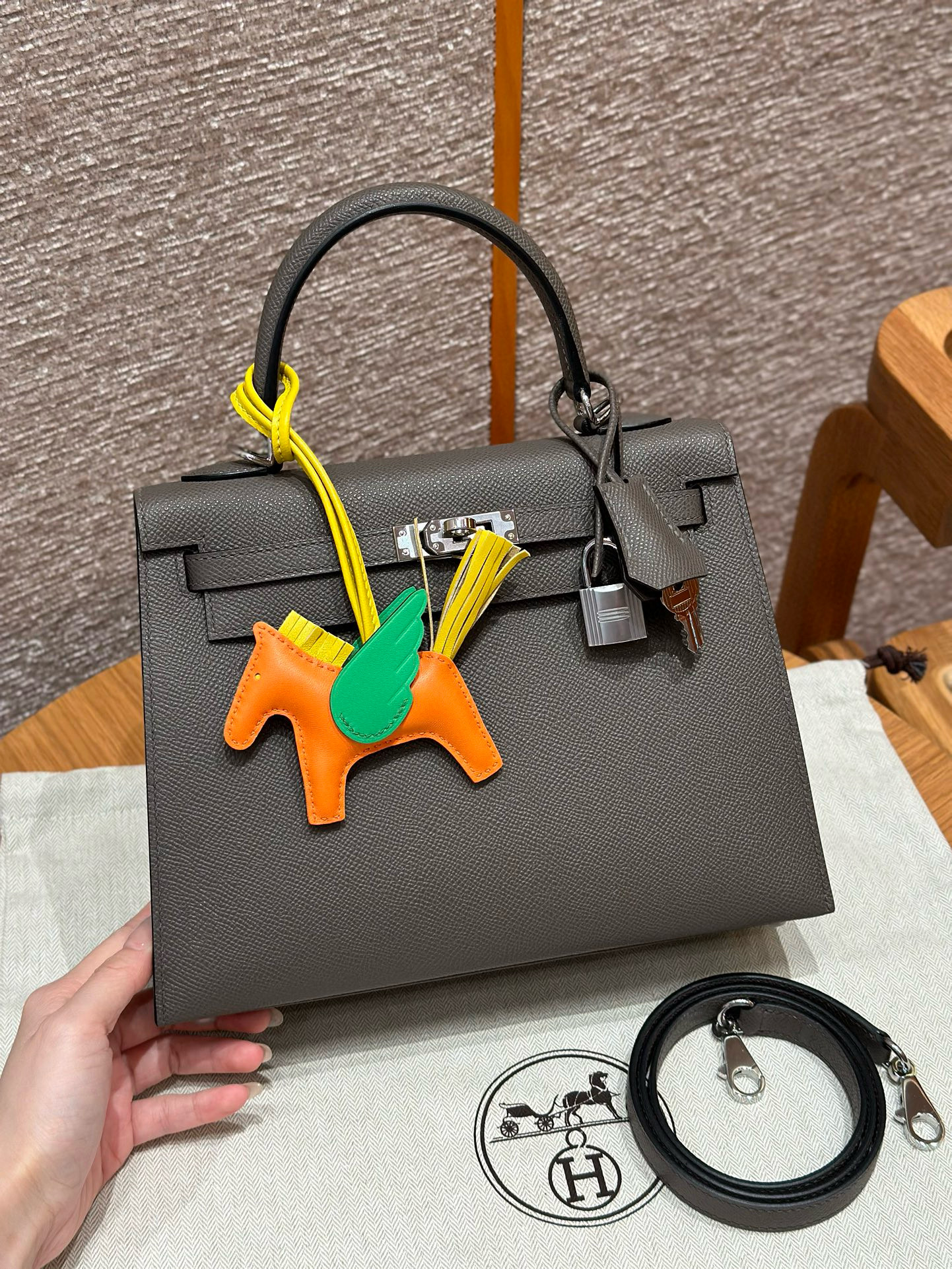 에르메스 Hermes Kelly 25cm Epsom 8F Etain/silver