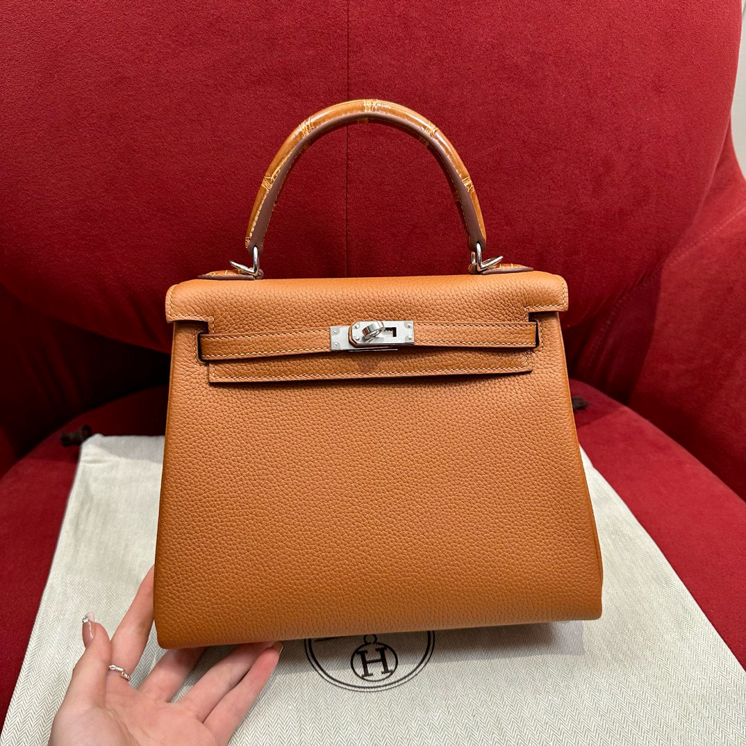 에르메스 Hermes Kelly Touch 25cm Togo and Niloticus 37 Gold/silver