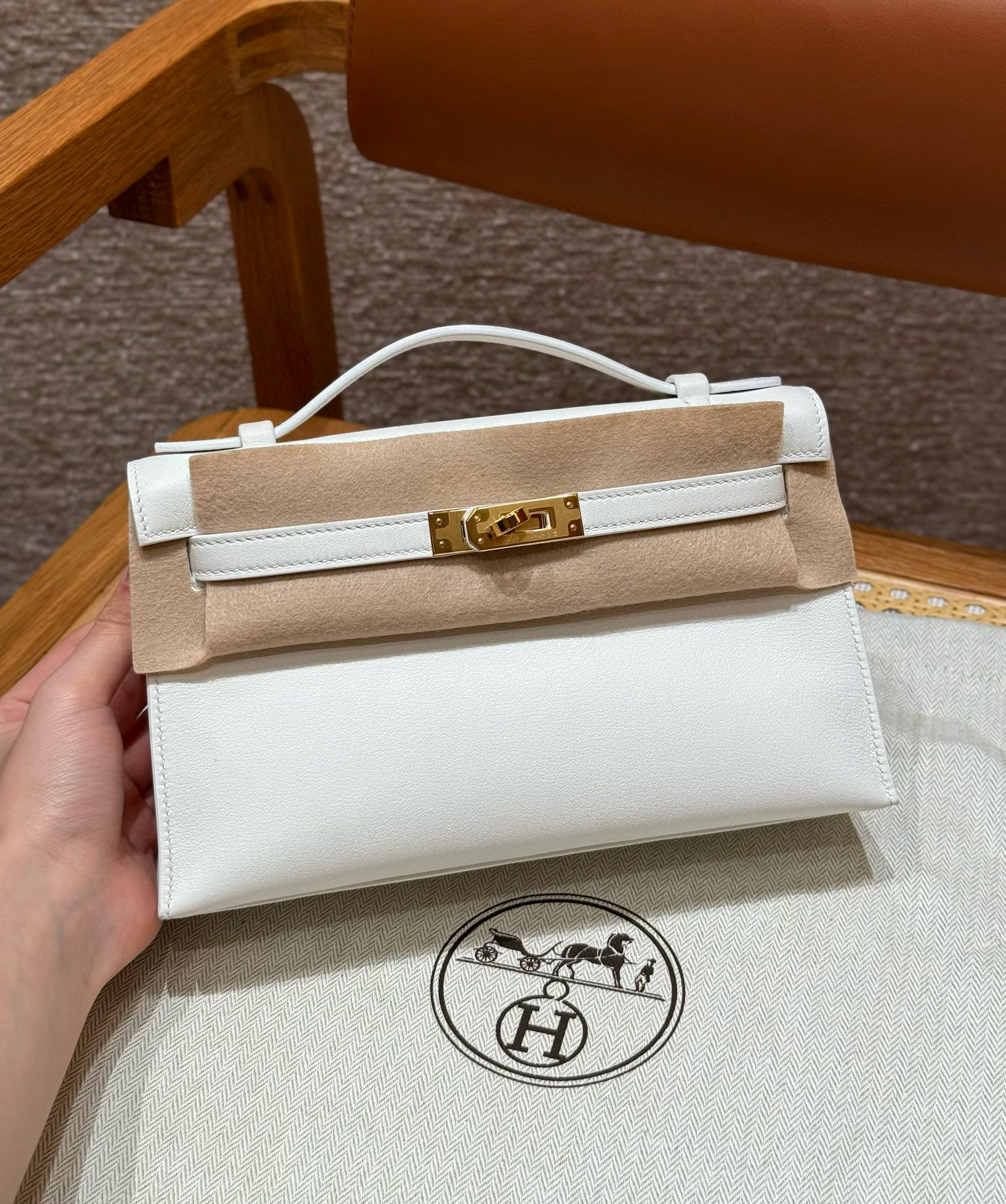 에르메스 Hermes Kelly Pochette 22cm Swift 01 Blanc/gold
