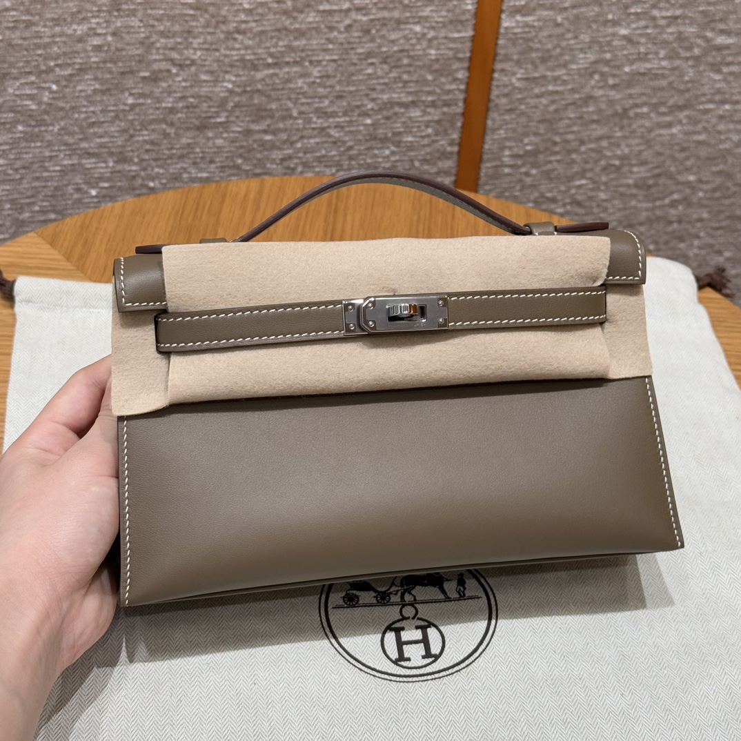 에르메스 Hermes Kelly Pochette 22cm Swift 18 Etoupe/silver