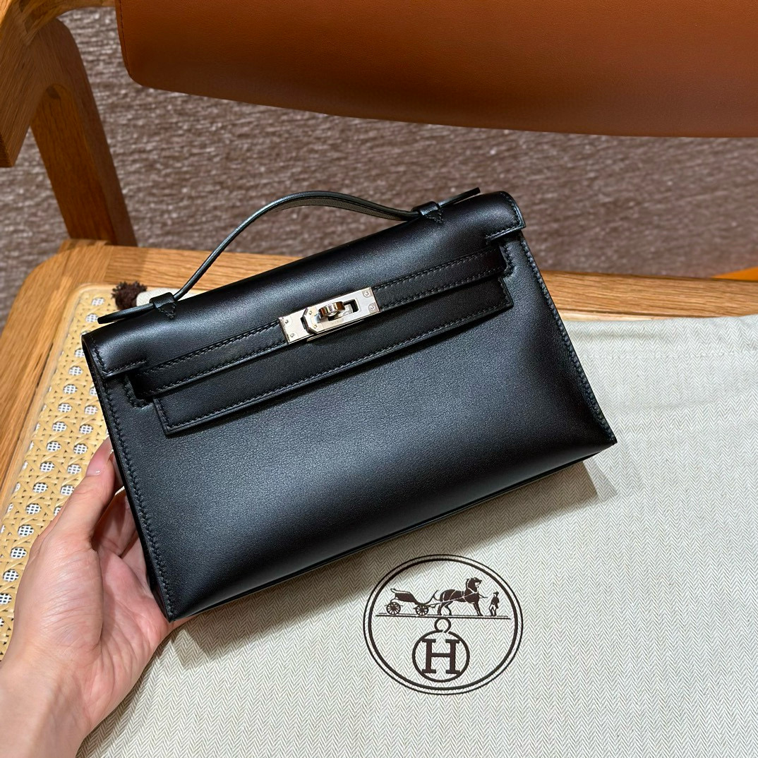에르메스 Hermes Kelly Pochette 22cm Swift 89 Noir/silver