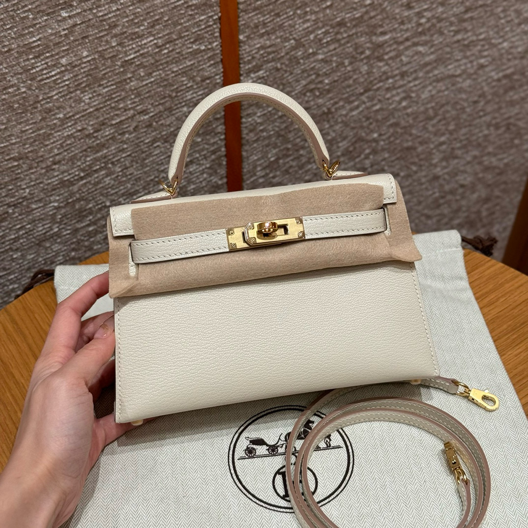 에르메스 Hermes Mini Kelly 19cm Chèvre 10 Craie/gold