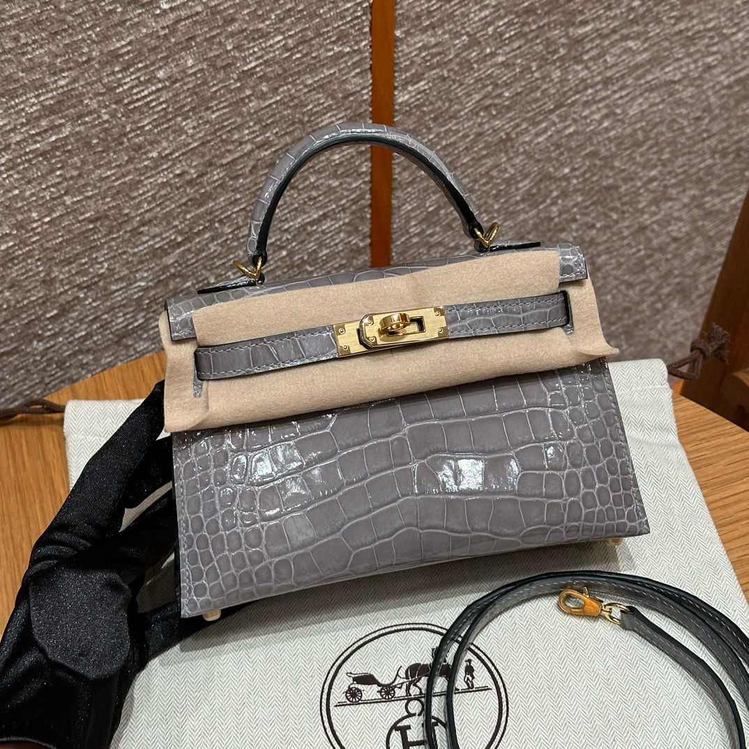 에르메스 Hermes Mini Kelly 19cm Alligator 0V Gris Ciment/gold