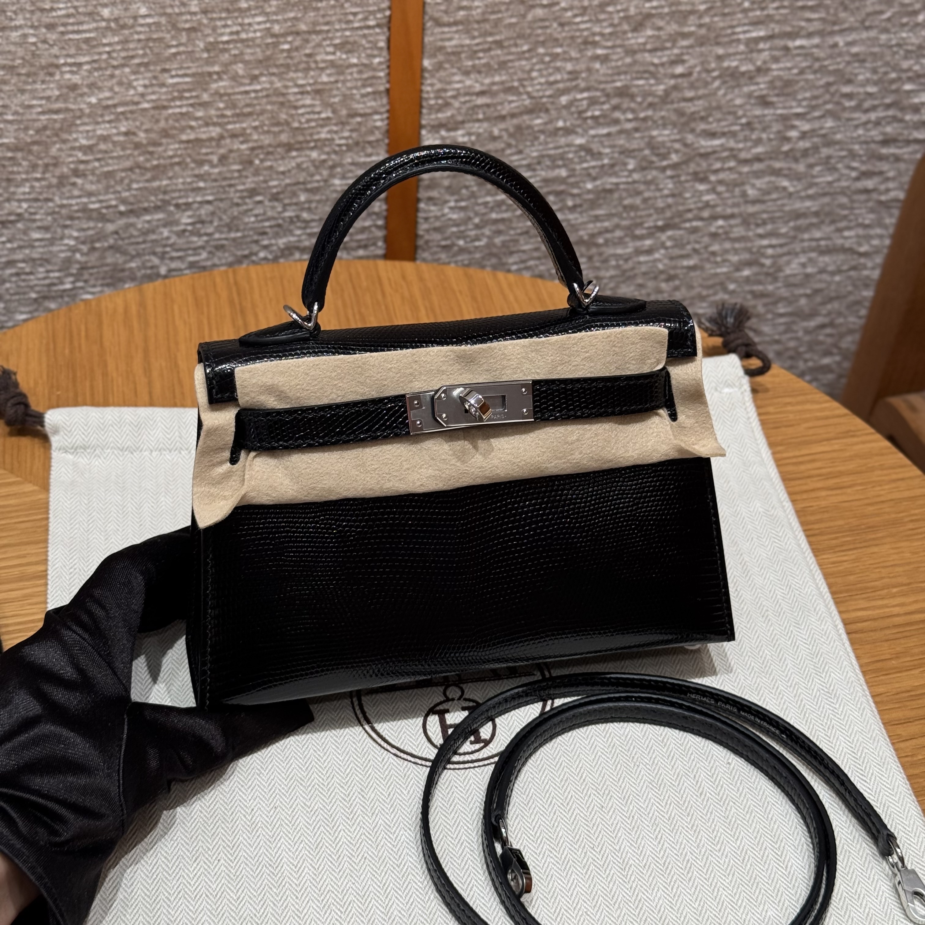 에르메스 Hermes Mini Kelly 19cm Lizard 89 Noir/silver