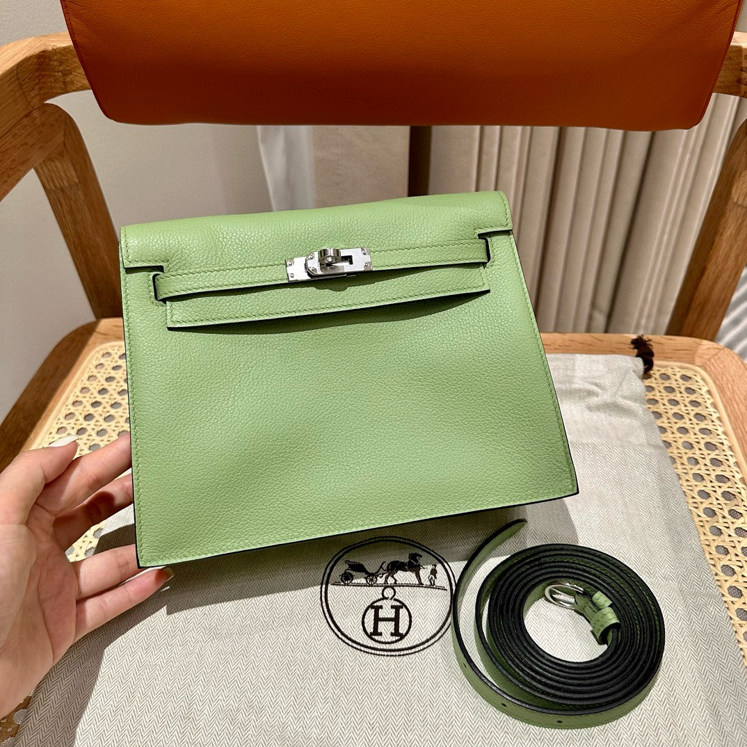 에르메스 Hermes Kelly danse 22cm evercolor 3i Vert Criquet/silver