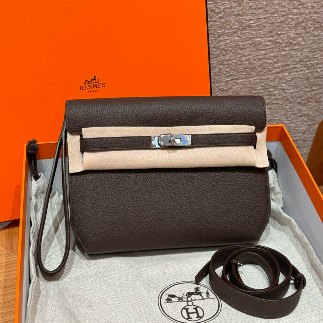 에르메스 Hermes kelly depeches 25cm Togo 46 Ebene/silver