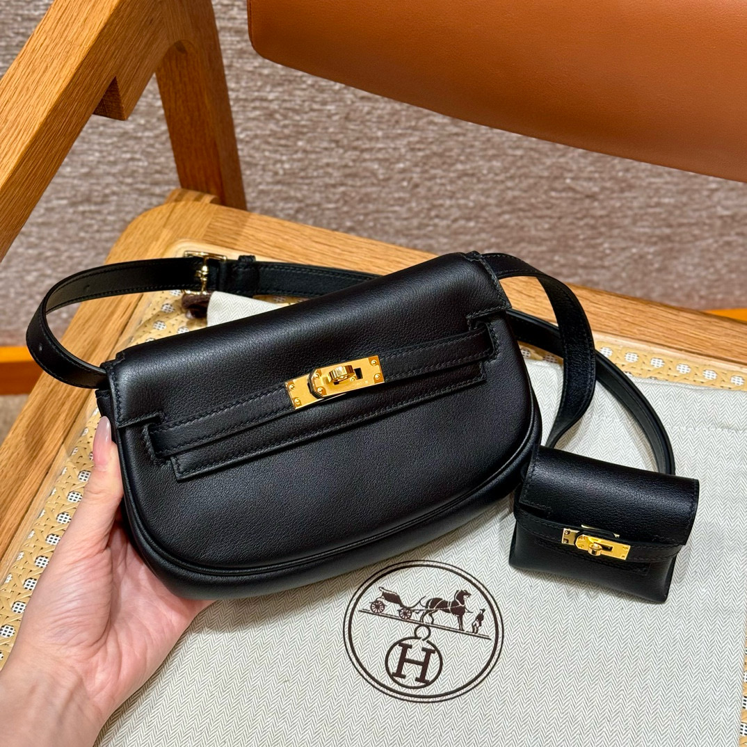 에르메스 Hermes Kelly moove17cm Swift 89 Noir/gold