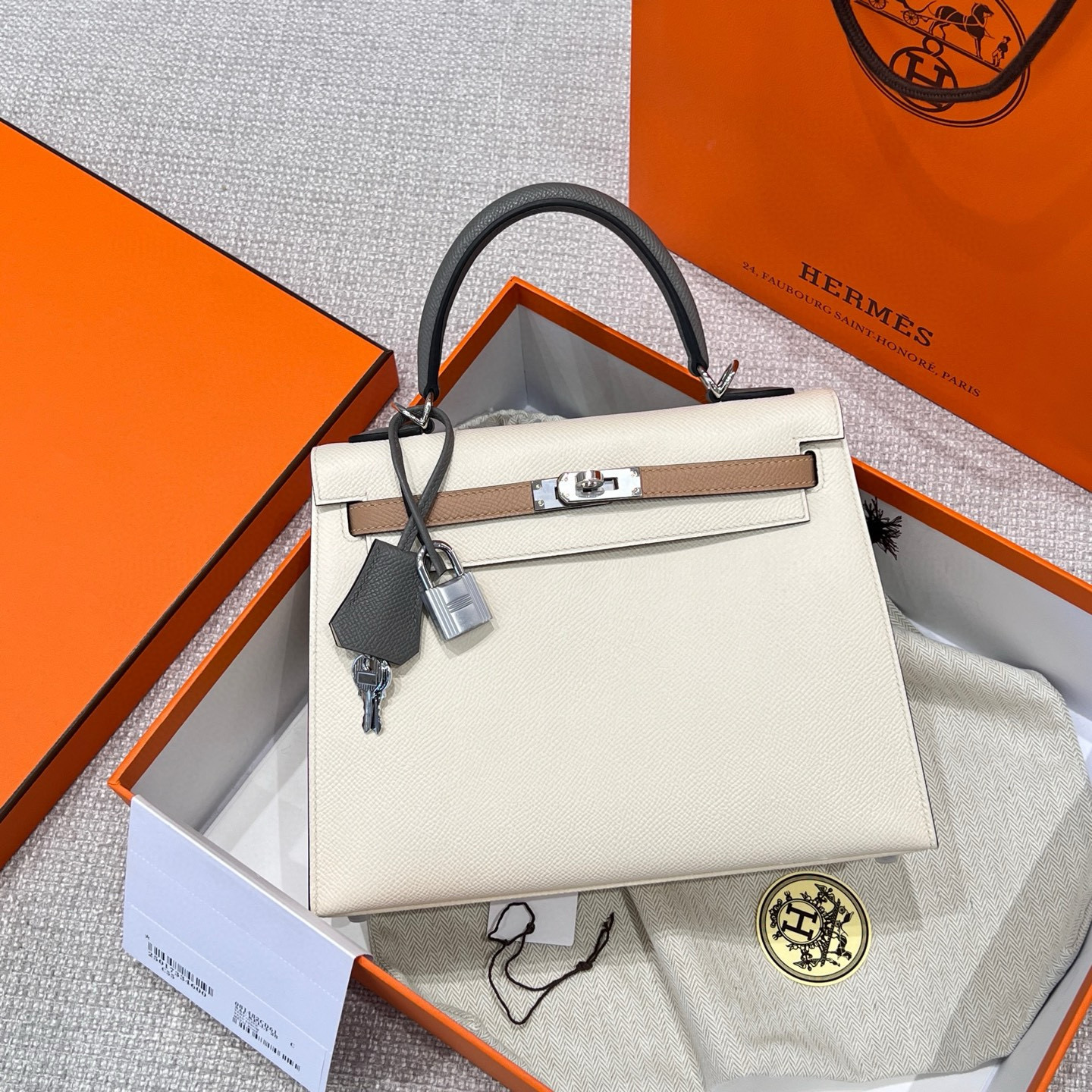 에르메스 Hermes Kelly 25cm i2 Nata 0M chai 0L Girs Meyer/silver