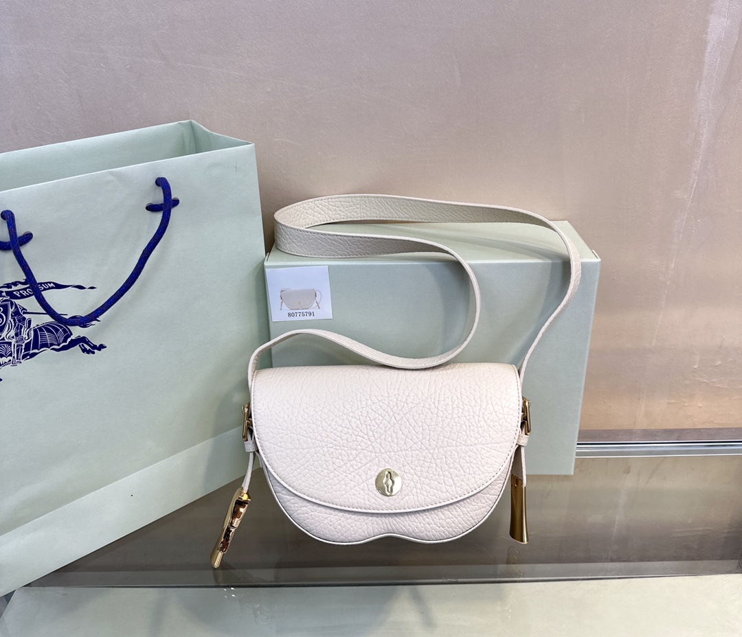 버버리 Burberry 5791 Chess 크로스 백 White 25cm