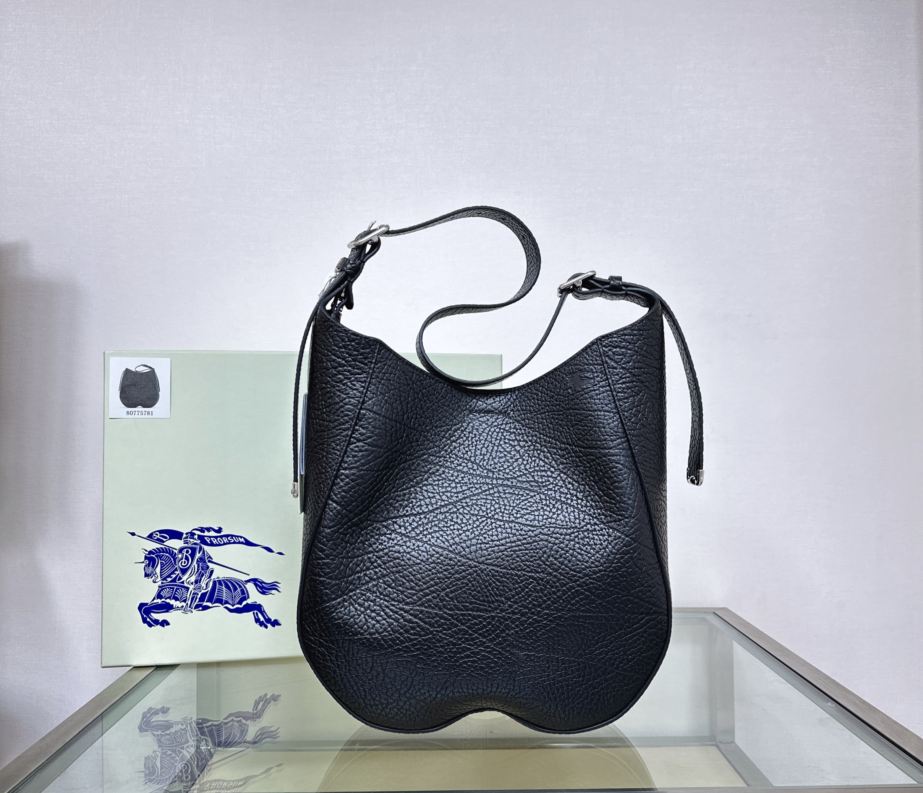 버버리 Burberry 5781 Chess 숄더백 Black 30cm