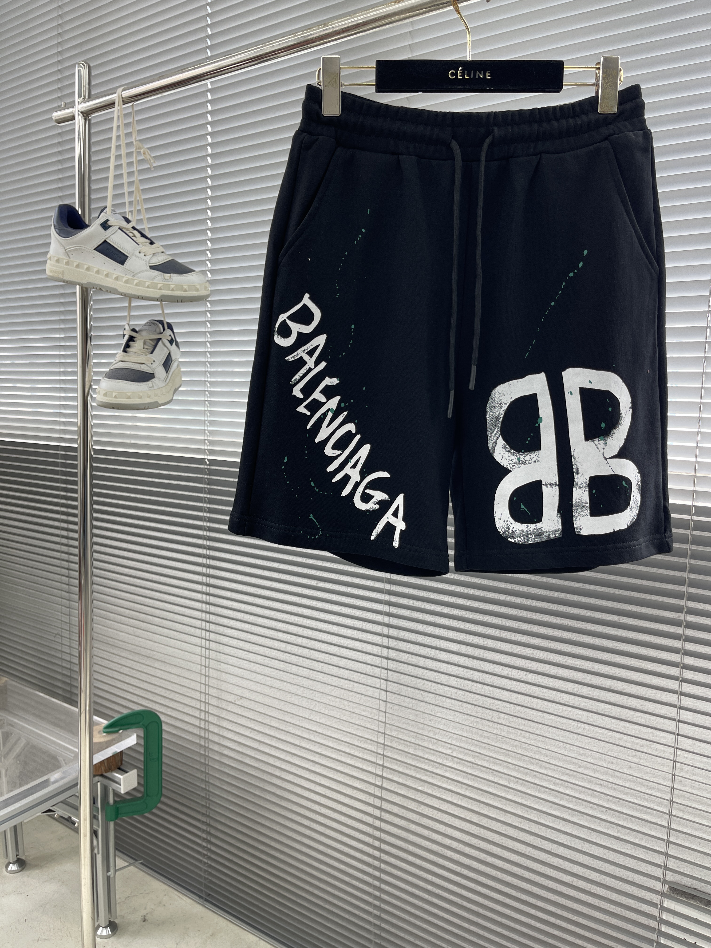 발렌시아가 Balenciaga 반바지