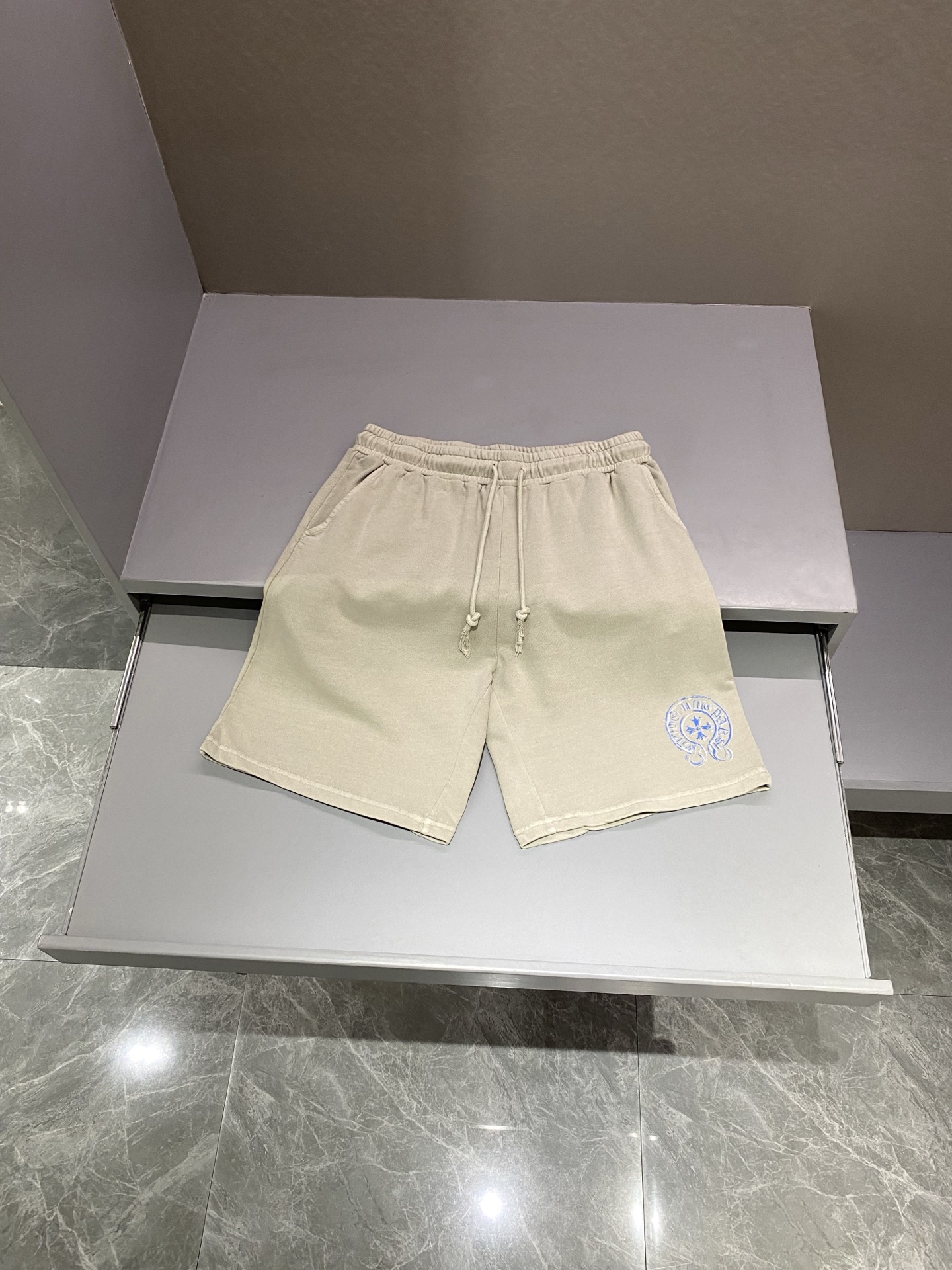 크롬하츠 Chrome Hearts 반바지