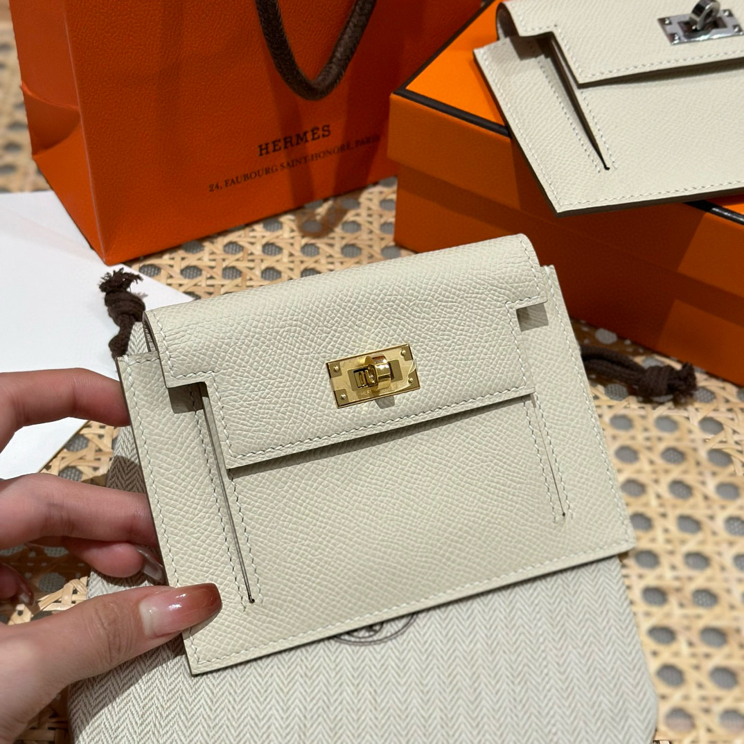 에르메스 Hermes Kelly pocket wallet 13cm Epsom 10 Craie/gold