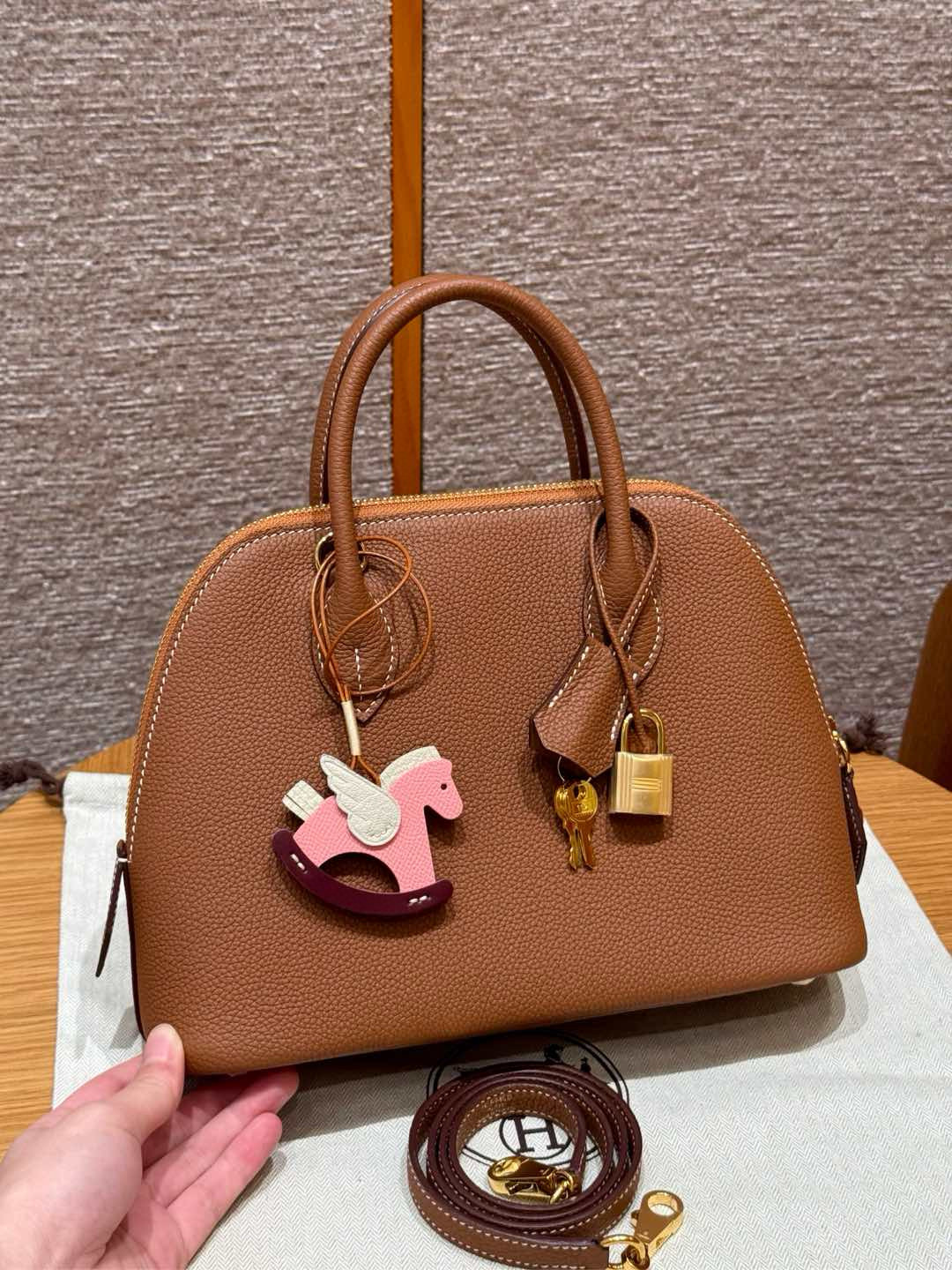 에르메스 Hermes Bolide 25cm Togo 37 Gold/gold