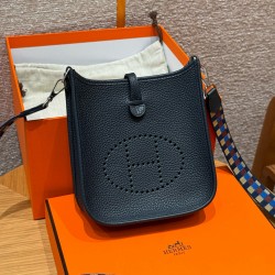 에르메스 Hermes Mini Evelyne 16cm clemence 2Z Blue Nuit/silver
