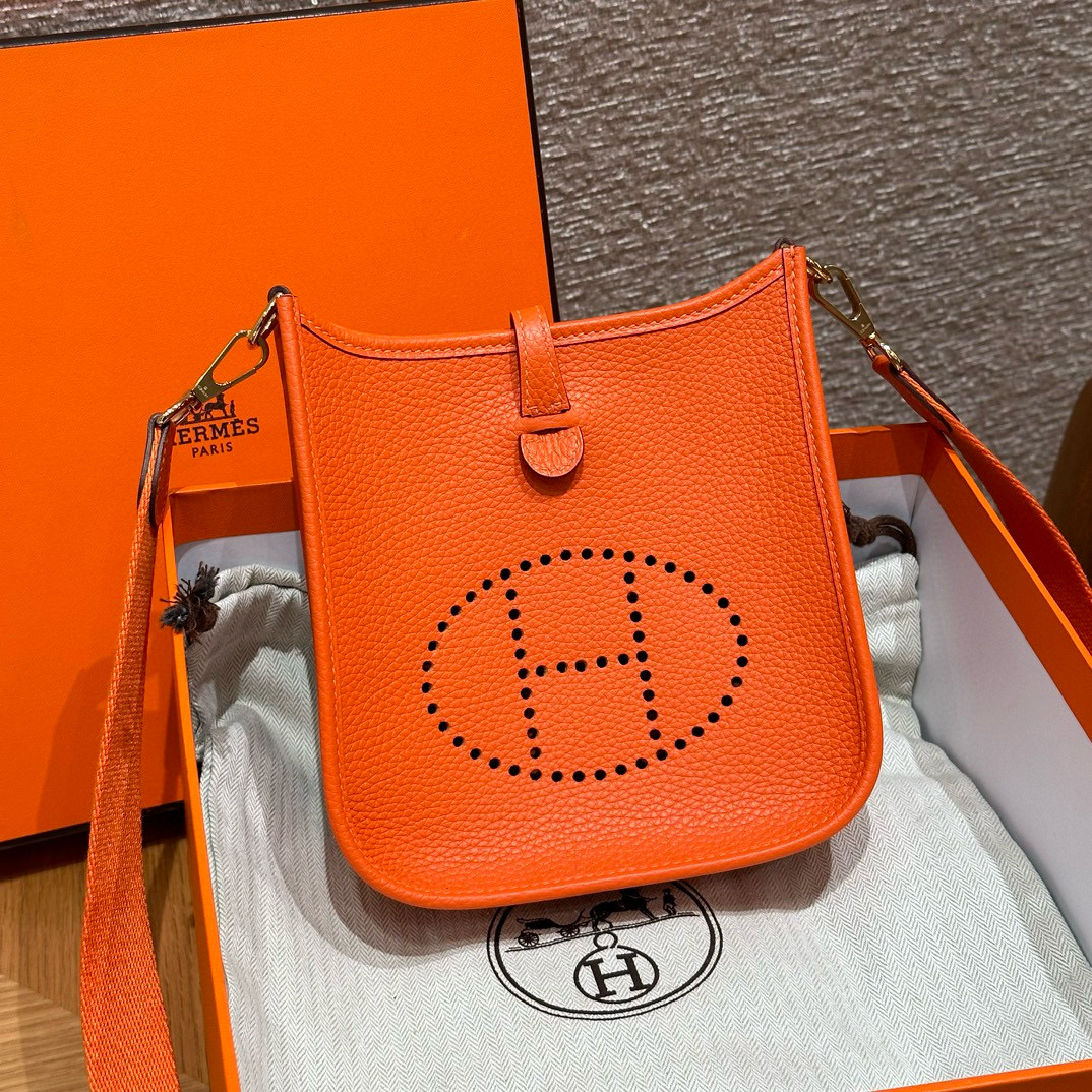 에르메스 Hermes Mini Evelyne 16cm clemence 9J Feu/gold