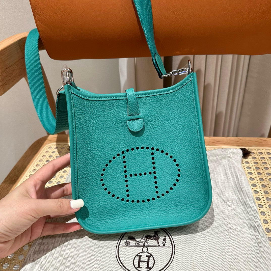 에르메스 Hermes Mini Evelyne 16cm clemence U1 Vert verone/silver