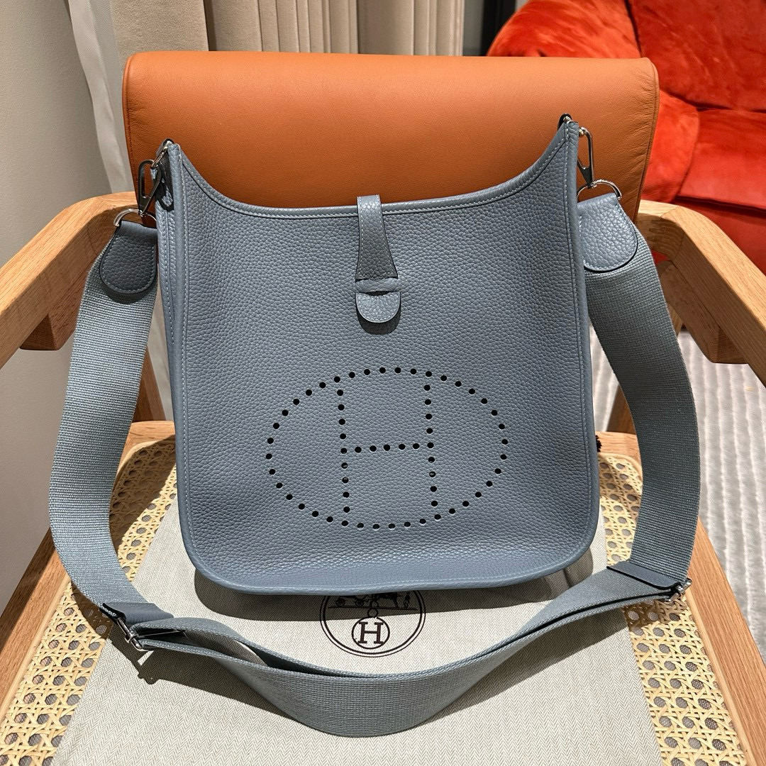 에르메스 Hermes Evelyne 29cm clemence J7 Blue lin/silver