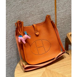 에르메스 Hermes Evelyne 33cm clemence 93 Orange/gold