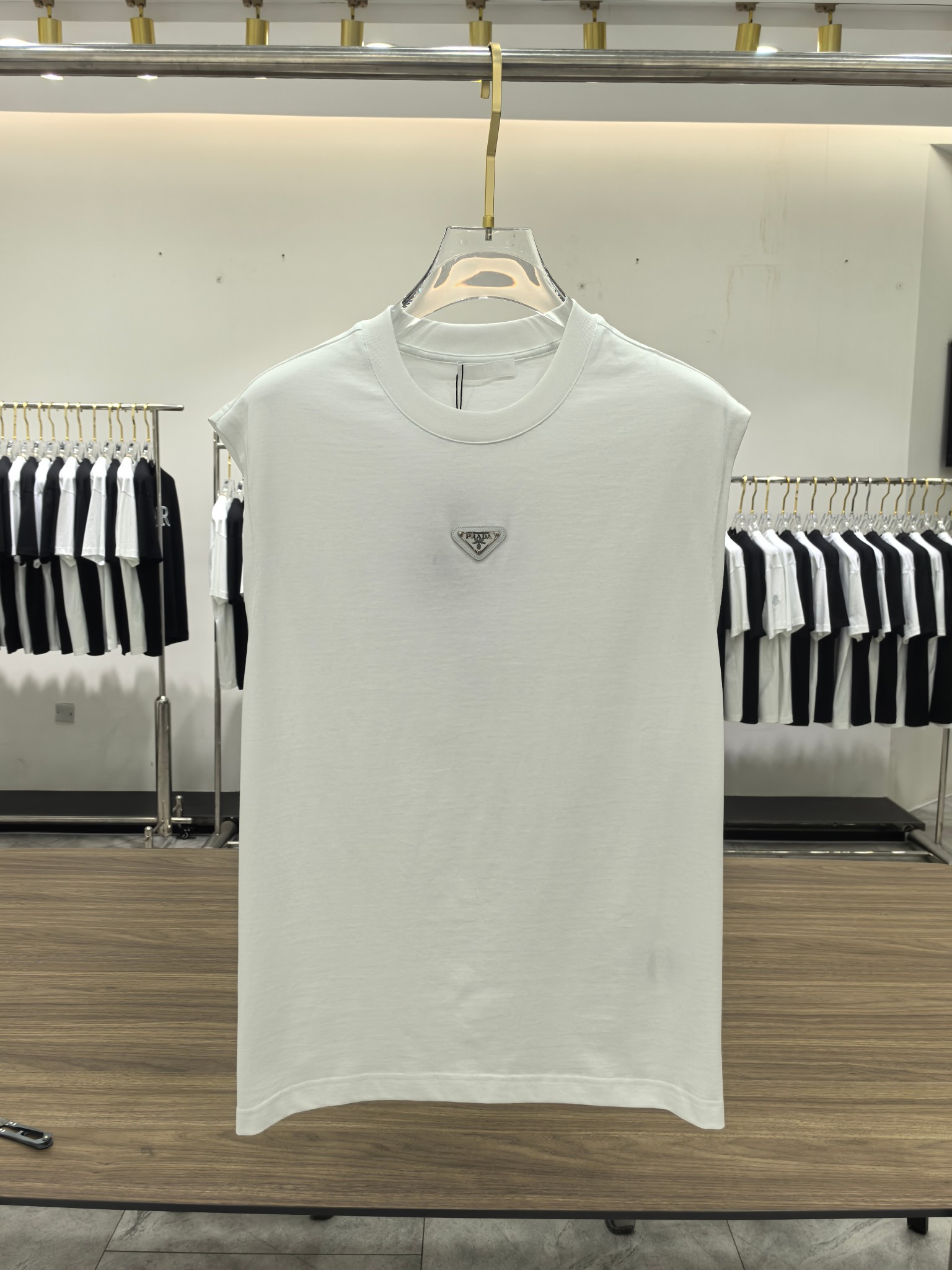 프라다 Prada 조끼