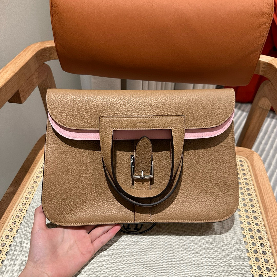 에르메스 Hermes Halzan 31cm clemence 0M Chai and 3Q Rose sakura/silver