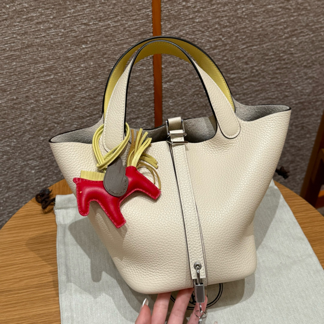 에르메스 Hermes Picotin lock 18cm clemence and Swift i2 Nata and 1Z Jaune poussin/silver