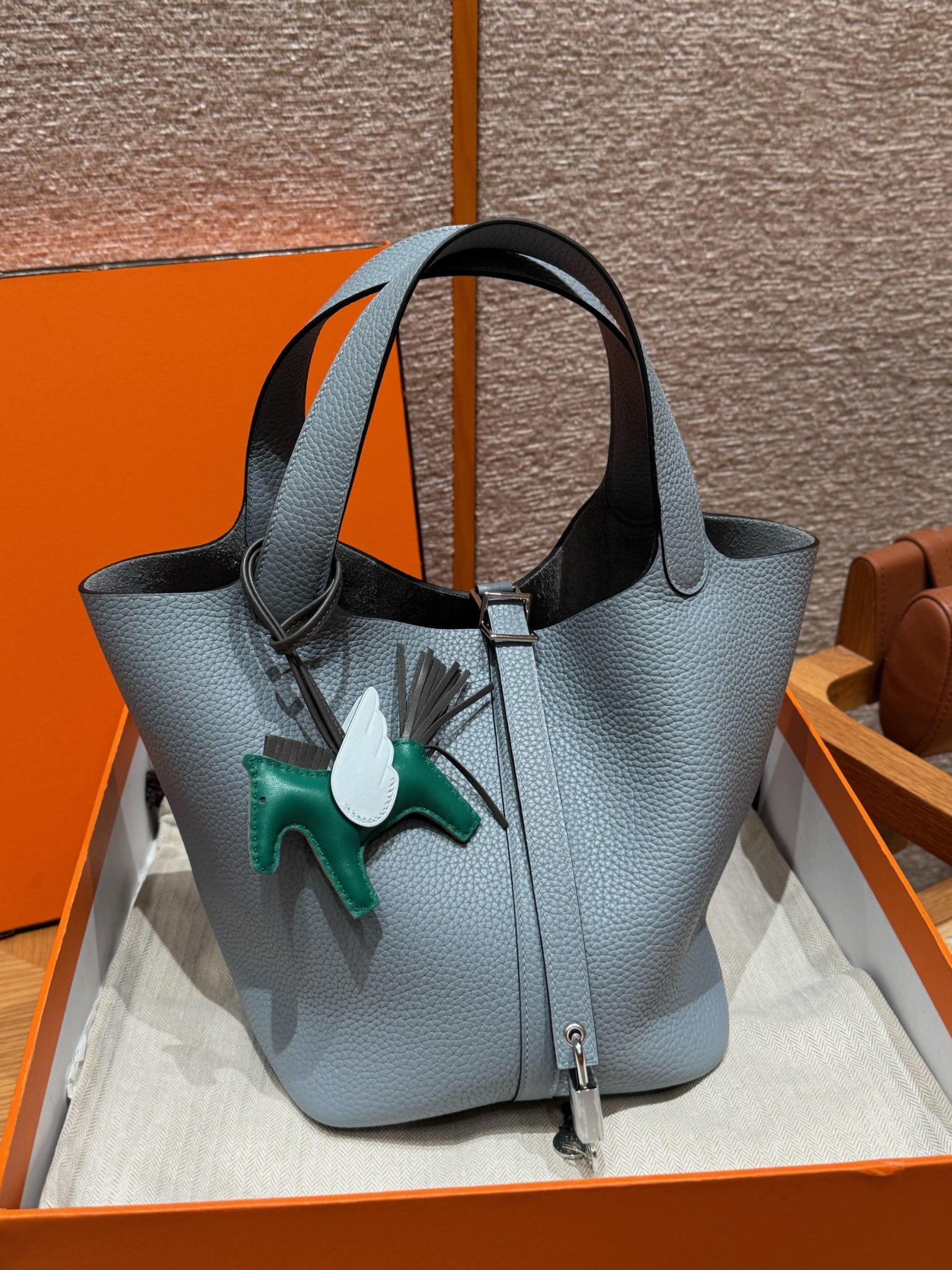 에르메스 Hermes Picotin lock 22cm clemence J7 Blue Jin/silver