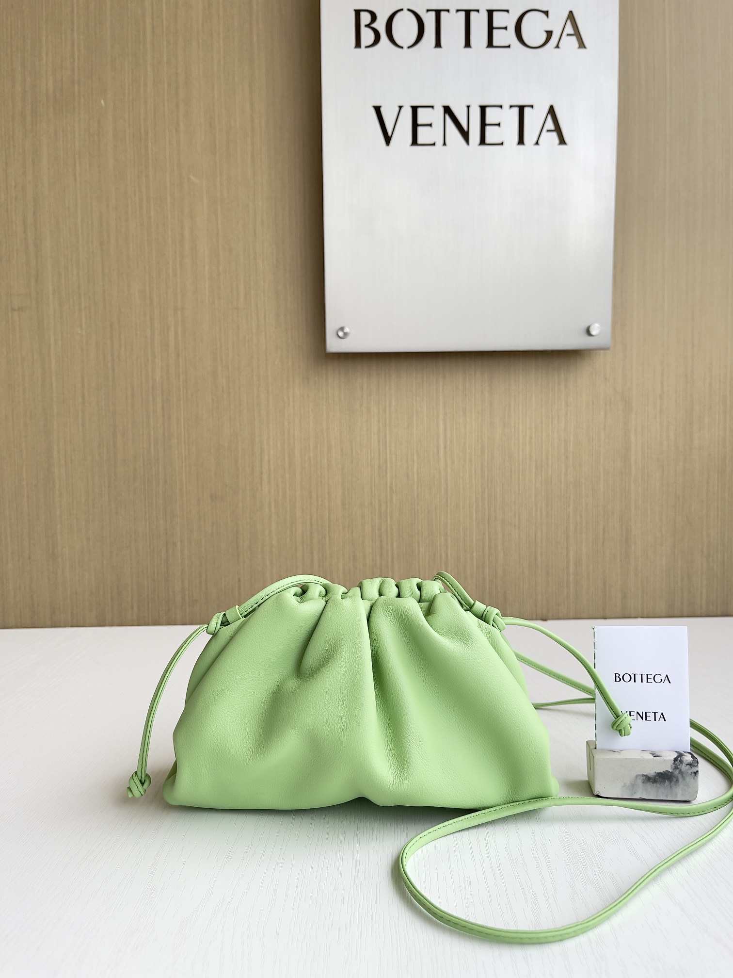 보테가베네타 Bottega Veneta 7003 Pouch 22CM