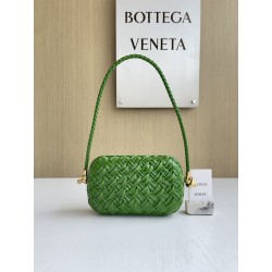 보테가베네타 Bottega Veneta 717623 The Knot 20.5CM