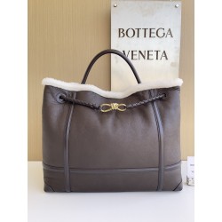 보테가 베네타 Bottega Veneta 743575 Andiamo 45cm