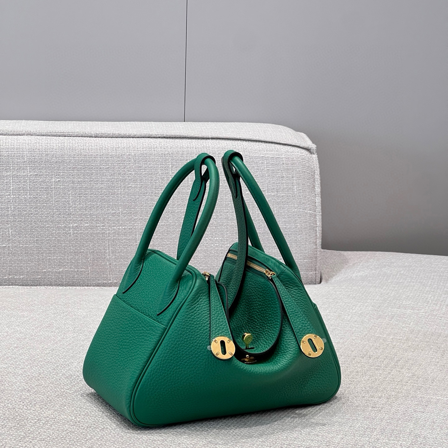 에르메스 Hermes Lindy 26cm TC U4 Vert vertigo/gold