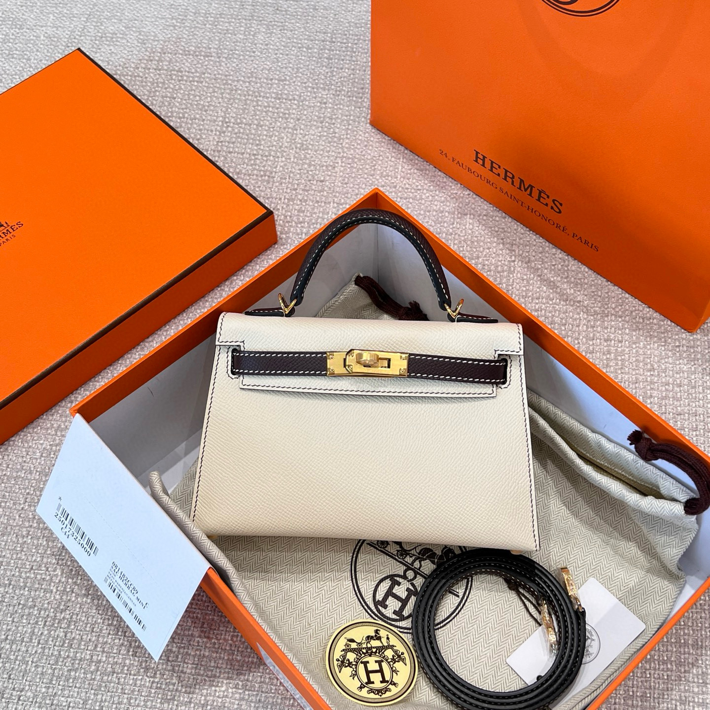 에르메스 Hermes Mini Kelly France Hcp Epsom 10 Craie and 0G Rouge seller/gold