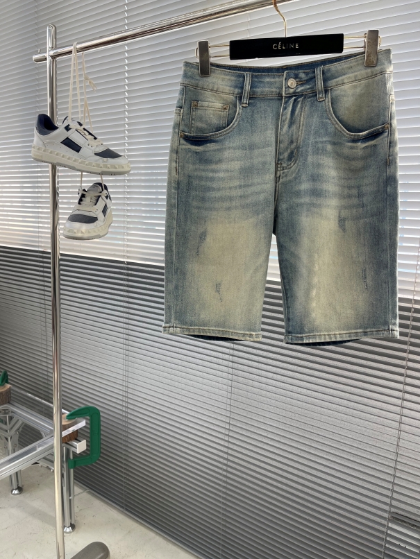 톰브라운 Thom Browne 반바지